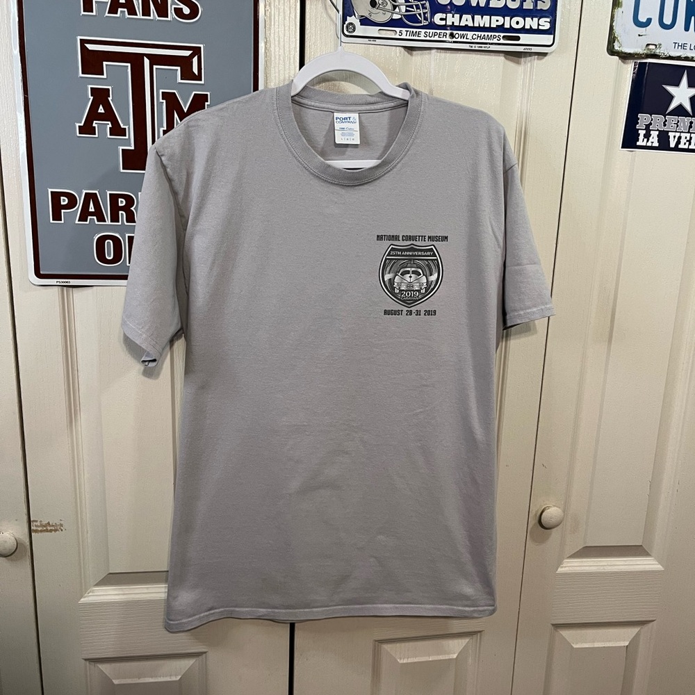 National Corvette Museum Men’s T-shirt - Picture 2 of 8